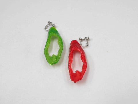 Piment rouge & vert (coupé) Boucles d'oreilles