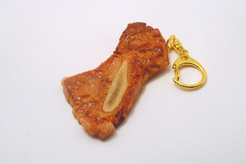 Paleron de bœuf grillé avec son Os Porte-clés 