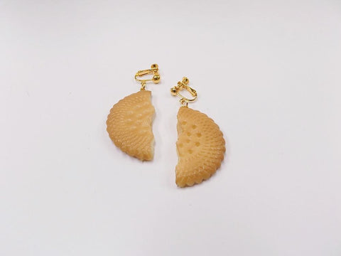 Broken Cookie (half-size) Clip-On Earrings