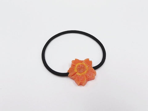 Flower-Shaped Carrot (mini) Hair Band