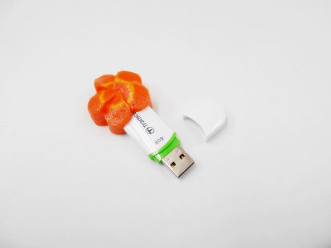 Carotte en forme de fleur Ver. 2 Clé USB (4Go)