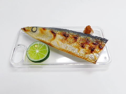 Yaki Sanma (Grilled Mackerel Pike) Head iPhone 8 Case